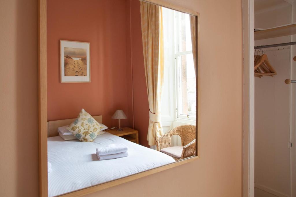 Garfield Bed & Breakfast 4*