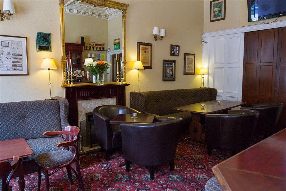 Thistle Hotel 3*