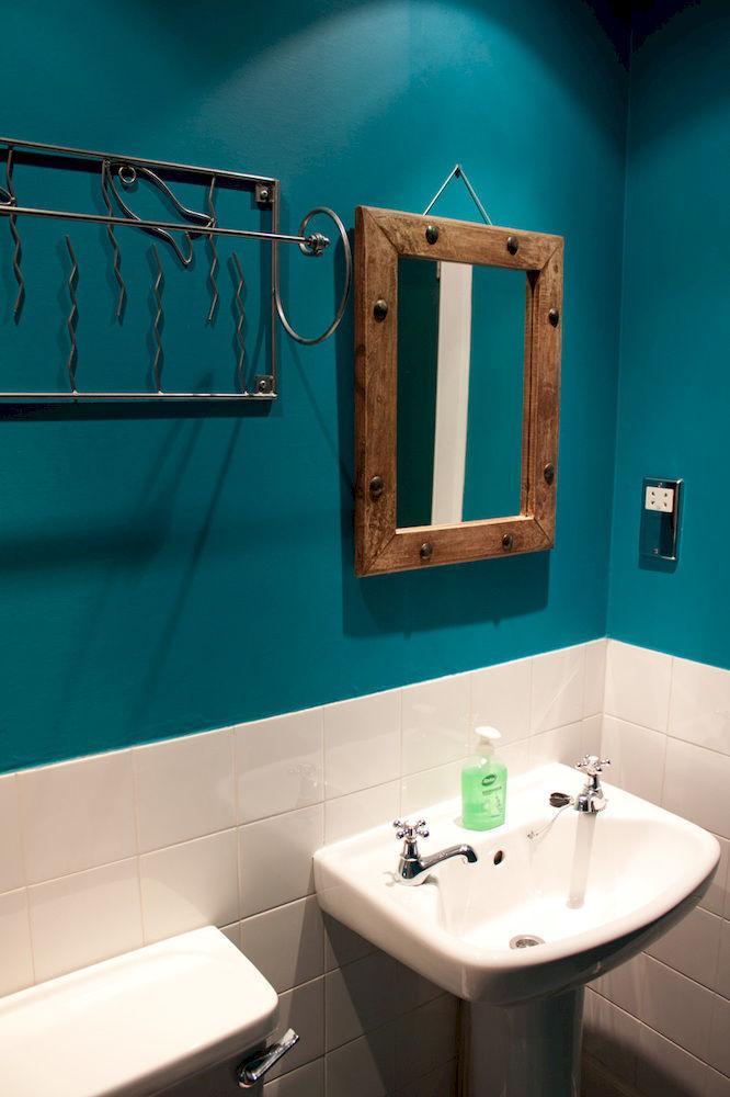 Dene Guest House, New Town 3*