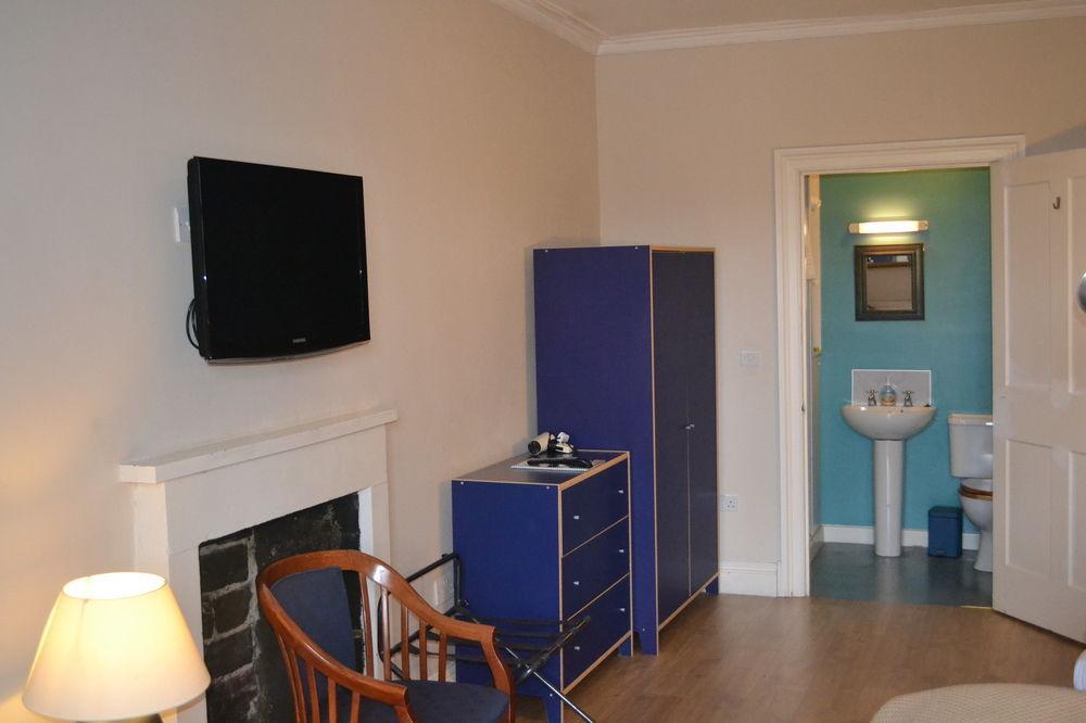 Dene Guest House, New Town Guest house 3*