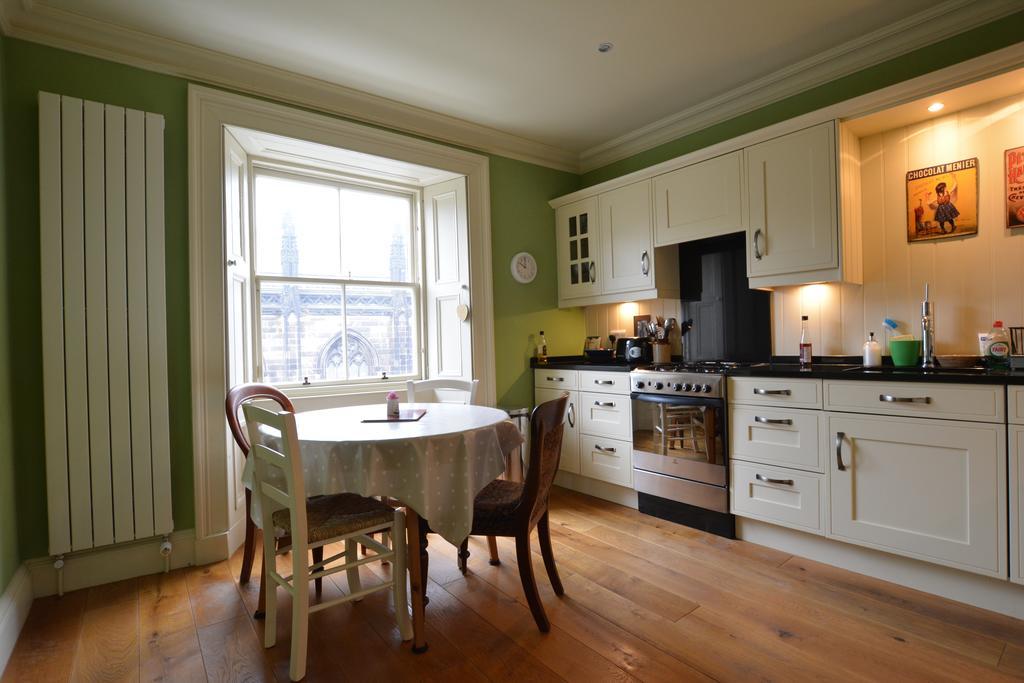 Apartment Royal Mile Elegance - Space & Luxury *