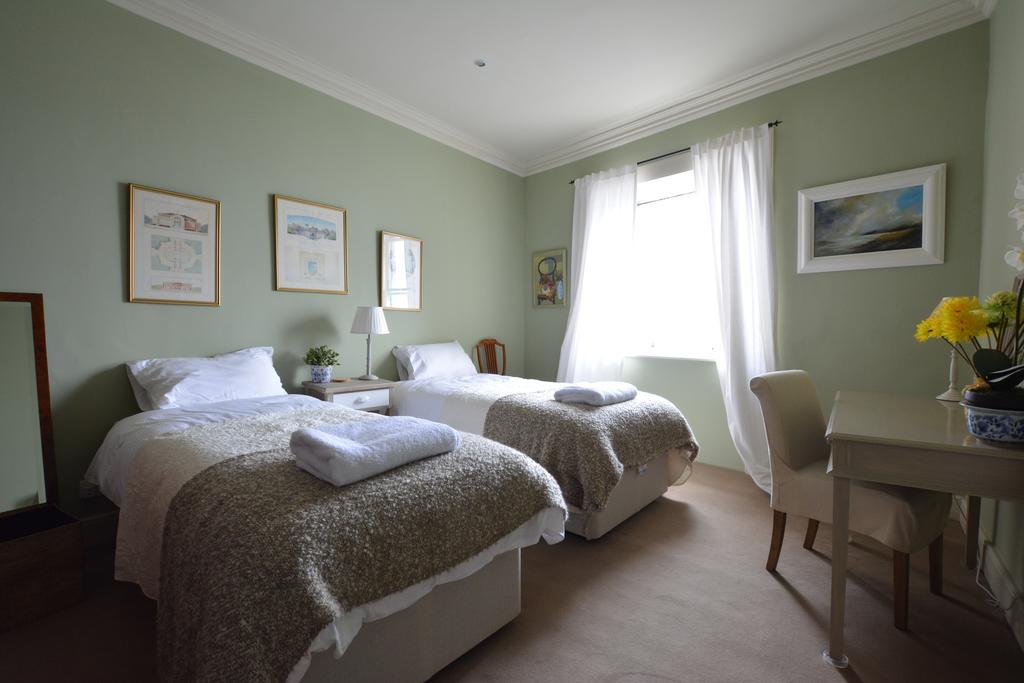 Royal Mile Elegance - Space & Luxury Edinburgh