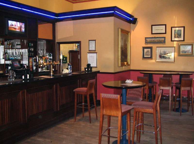 The Learmonth Hotel 2*