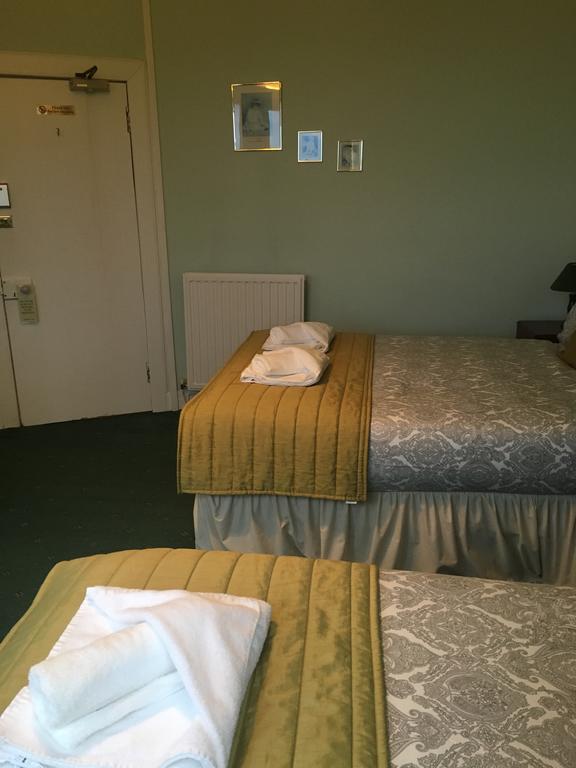 Airdenair Bed & Breakfast 3*