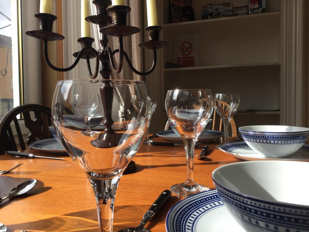 Pitt Street Apartment Beautiful Spacious Apartment Free Parking And Free Sanitizer Apartment Edinburgh