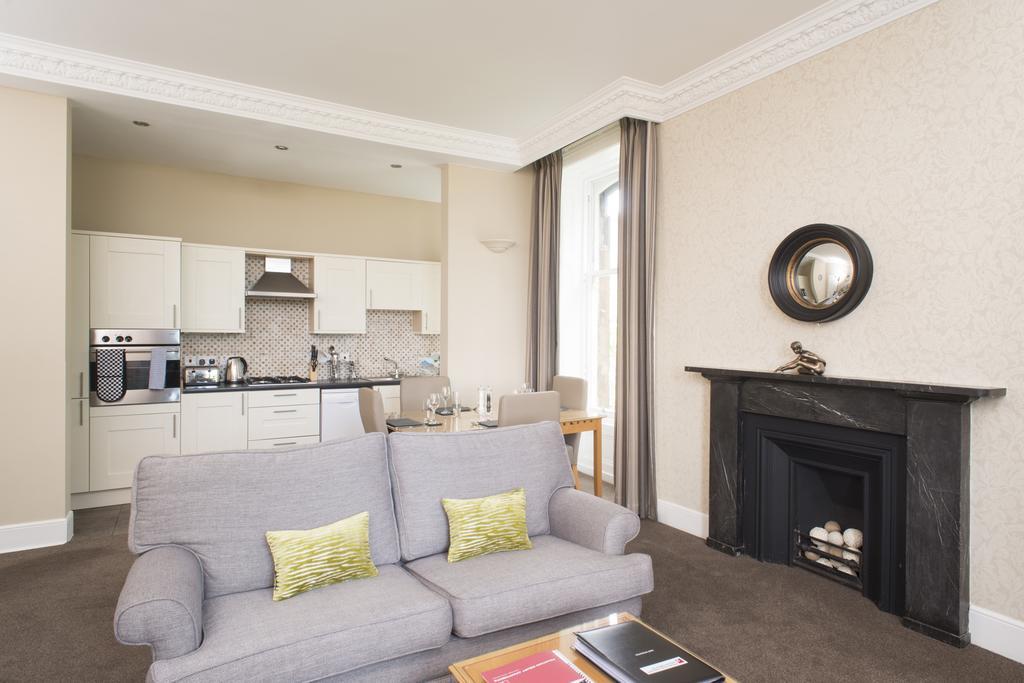 Fountain Court - Royal Garden Aparthotel EDI