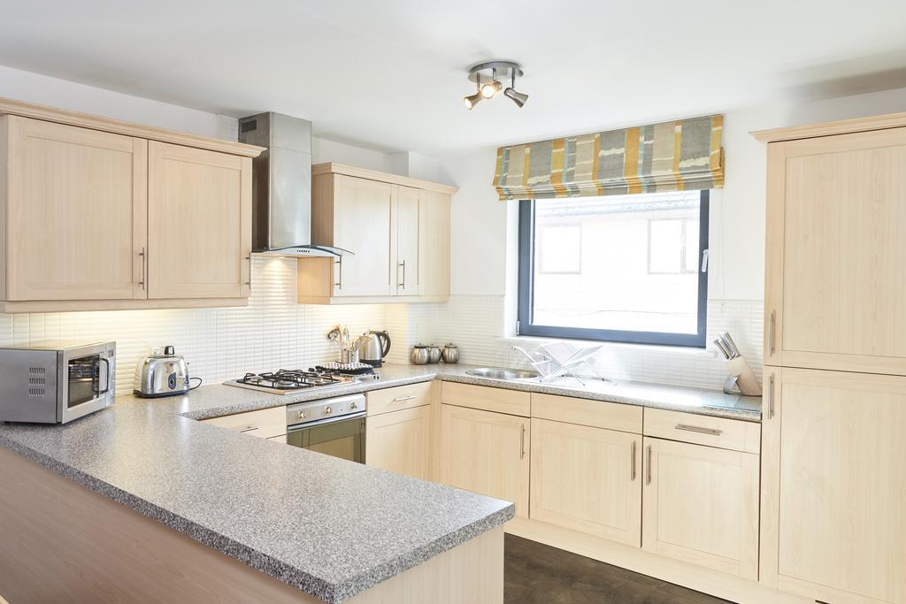 Fountain Court - Eq2 Aparthotel 4*