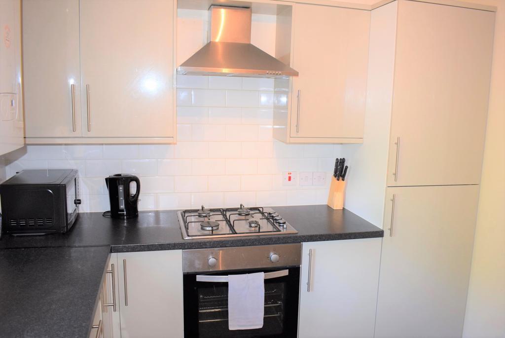 Kelpies Serviced - Cameron Appartement *