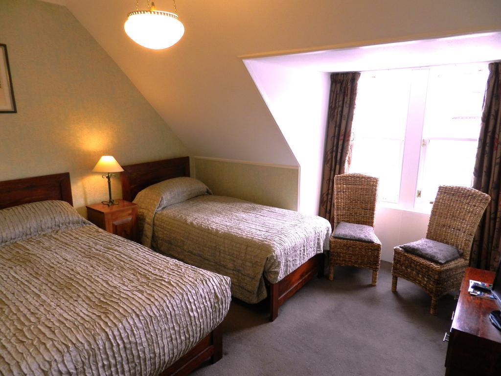 Balmoral 3*