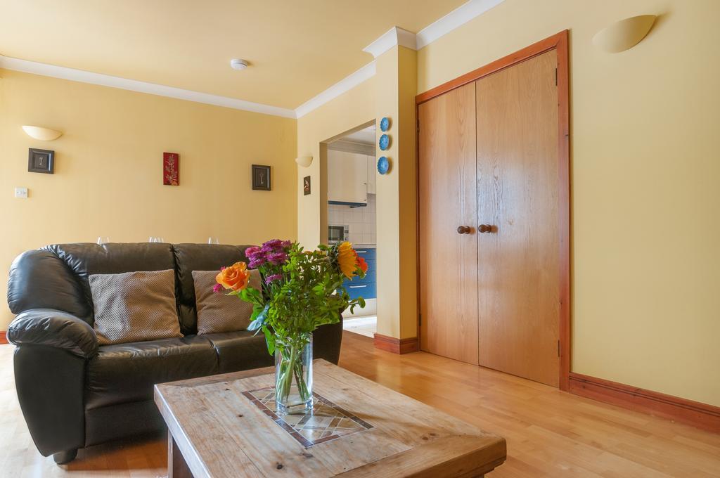 Appartement Dean Village - Lovely 2 Bed In Picturesque Dean Village With Balcony And Private Parking