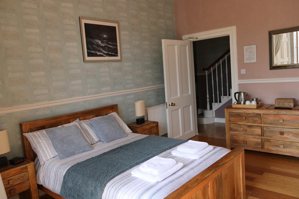 Bed & Breakfast Dalmore EDI