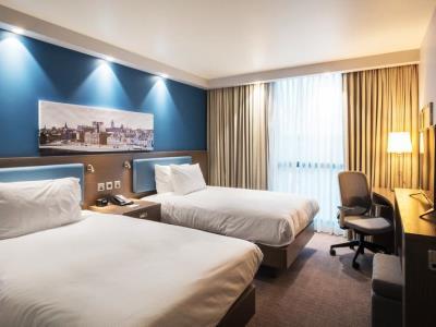 Hampton By Hilton West End