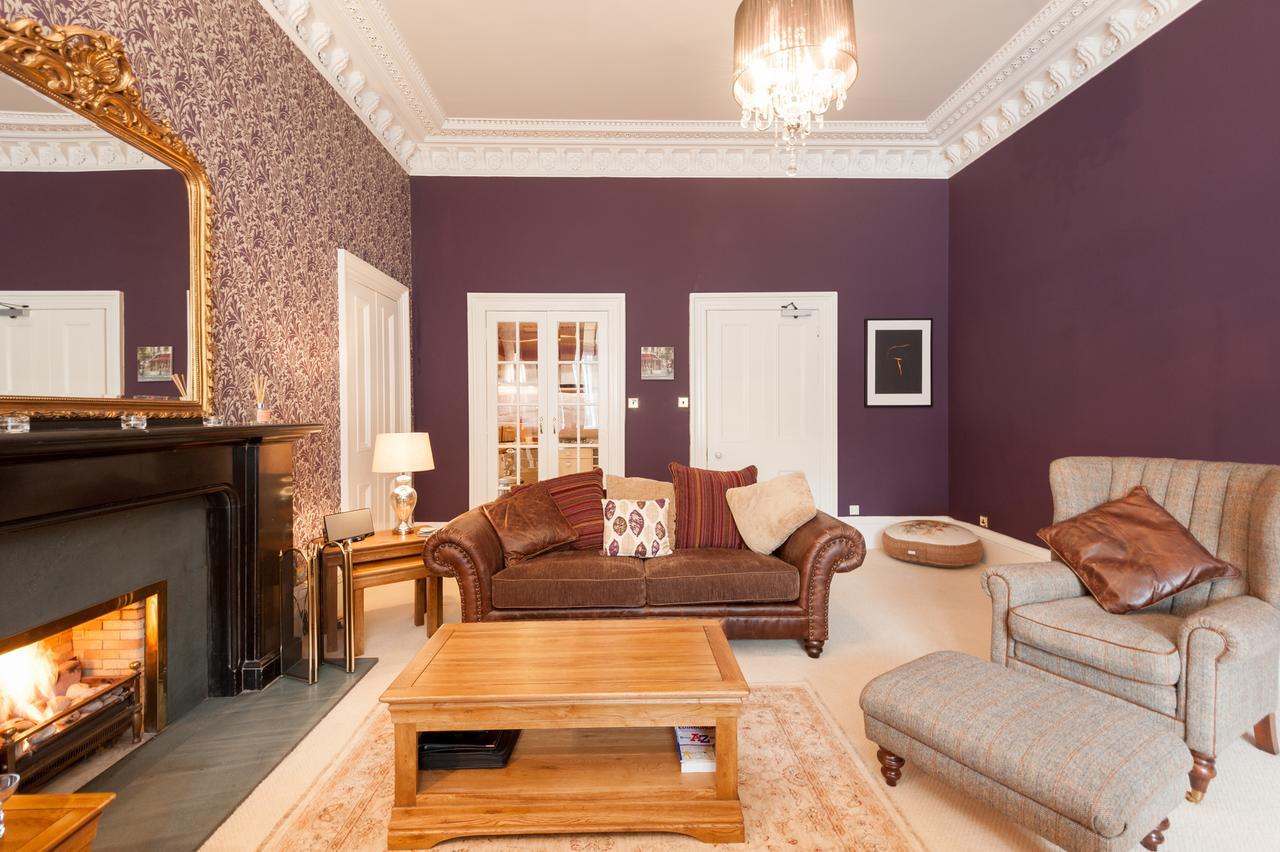 The Coates Gardens Apartment