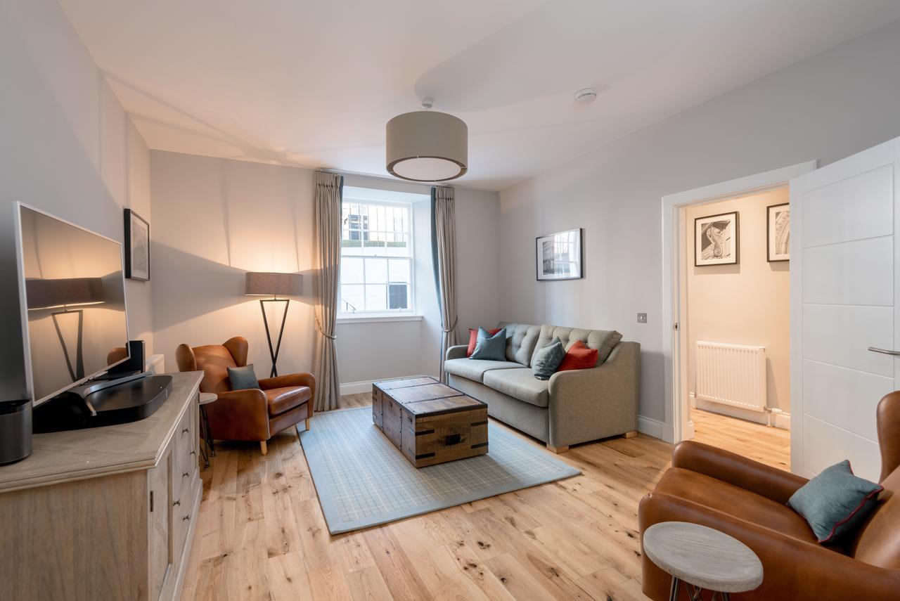 Luxury Apartment, Stafford Street Apartment *