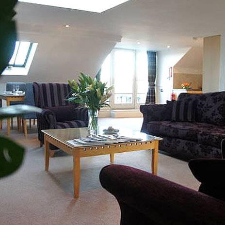 Fountain Court - Royal Garden Aparthotel EDI
