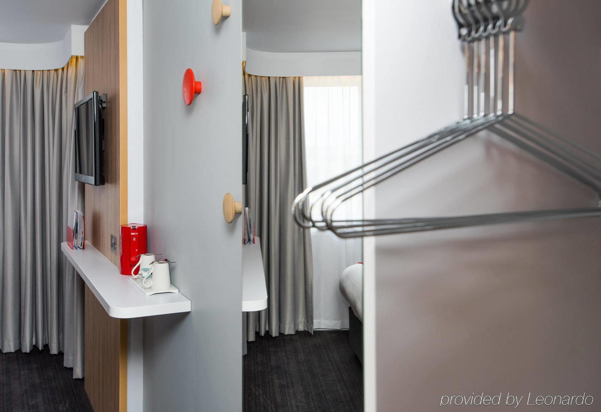 Holiday Express - Leith Waterfront By Ihg EDI