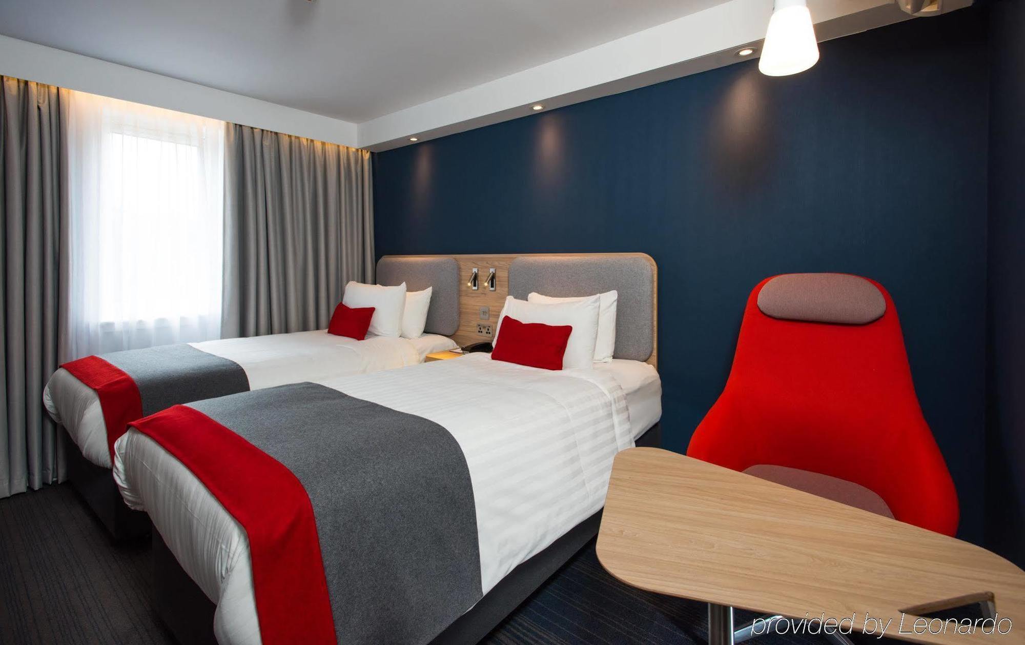 Holiday Express - Leith Waterfront By Ihg EDI