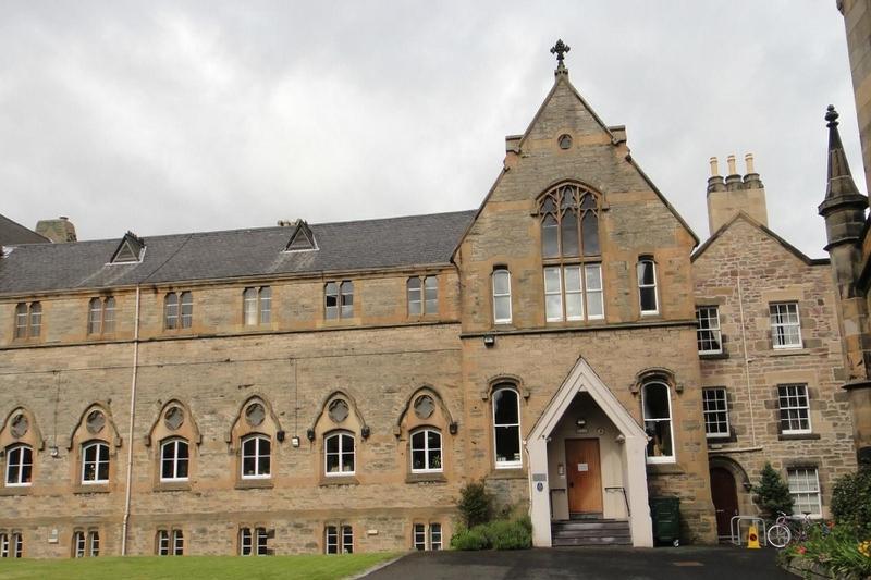 Gillis Centre 3* Edinburgh