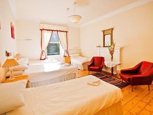 Gasthuis Halcyon House 3*
