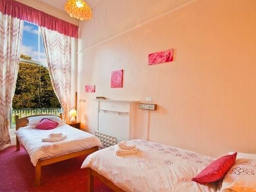 Gasthuis Halcyon House 3*