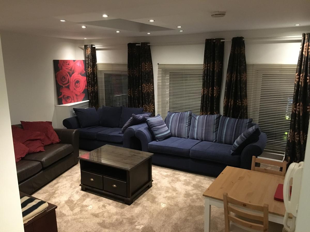 Haymarket 1 Bed Appartement *