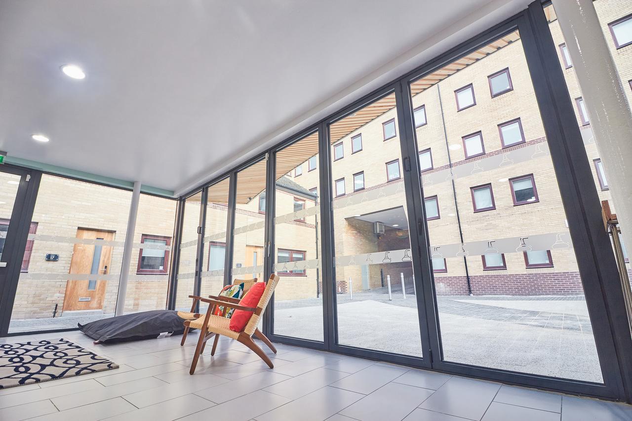 Destiny Student - Meadow Court * Édimbourg