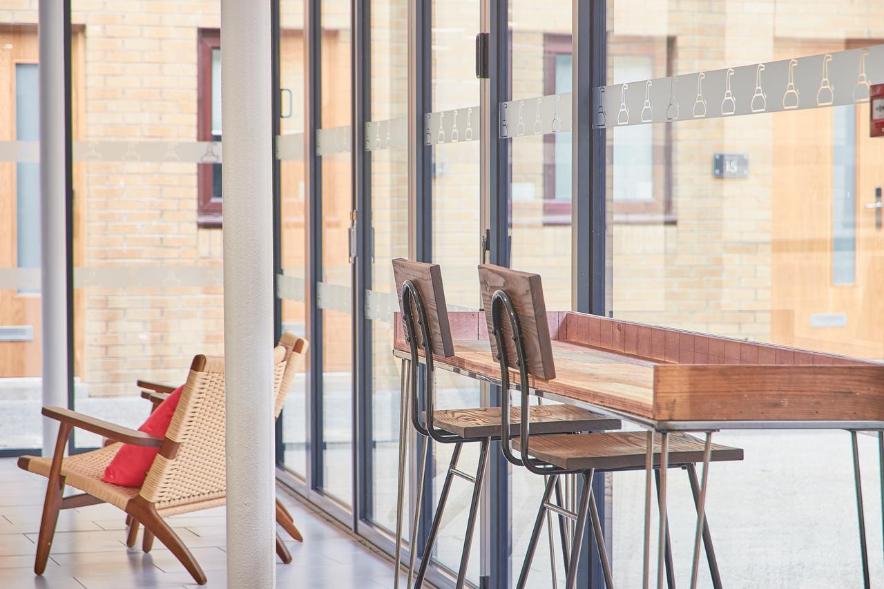 Destiny Student - Meadow Court Appartement