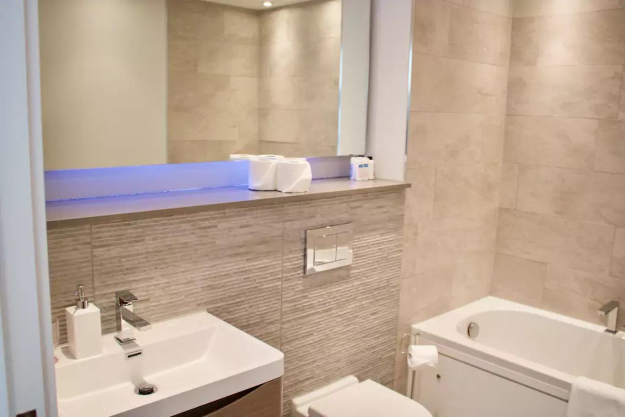 Luxurious - Sleeps 6 Appartement