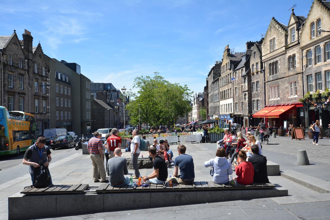 The West Bow, Old Town