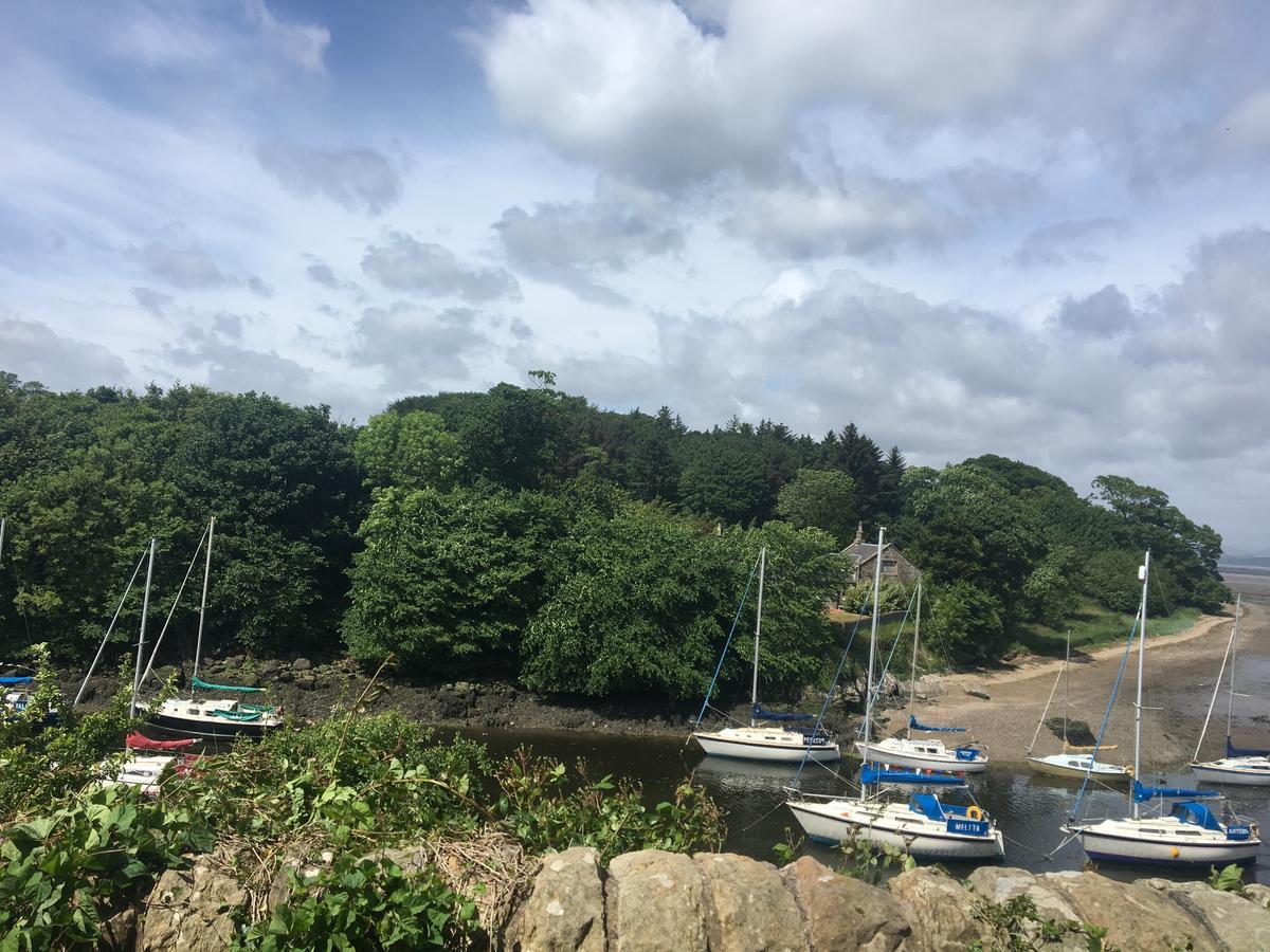 Silver Lining - By The Sea Holiday home Edinburgh