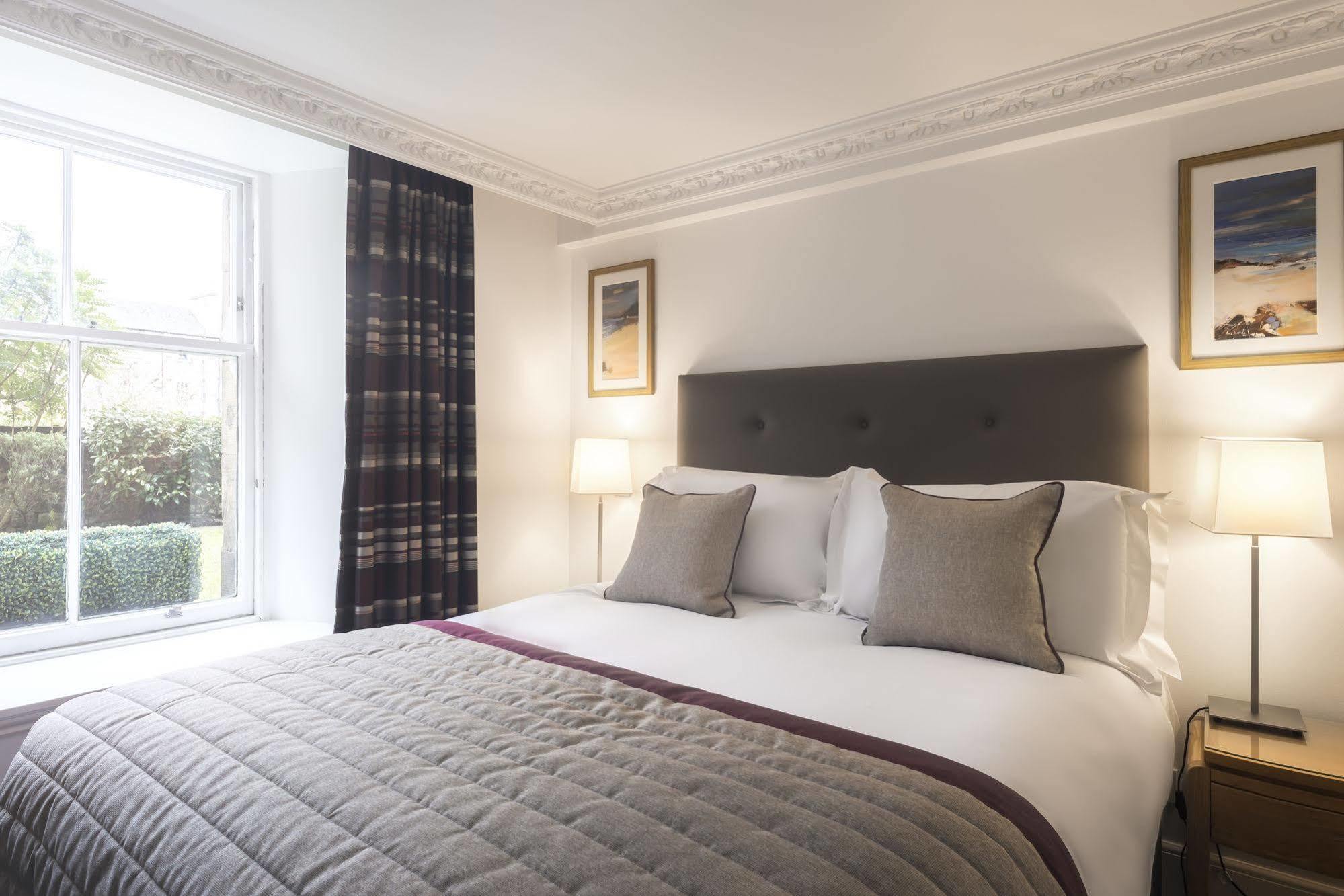 Aparthotel Fountain Court - Royal Garden 4*