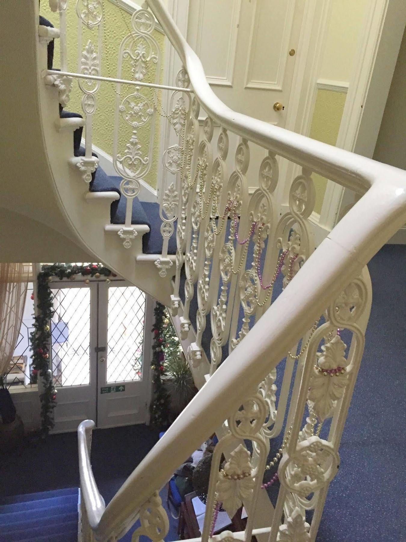 The Thistle House * Edinburgh