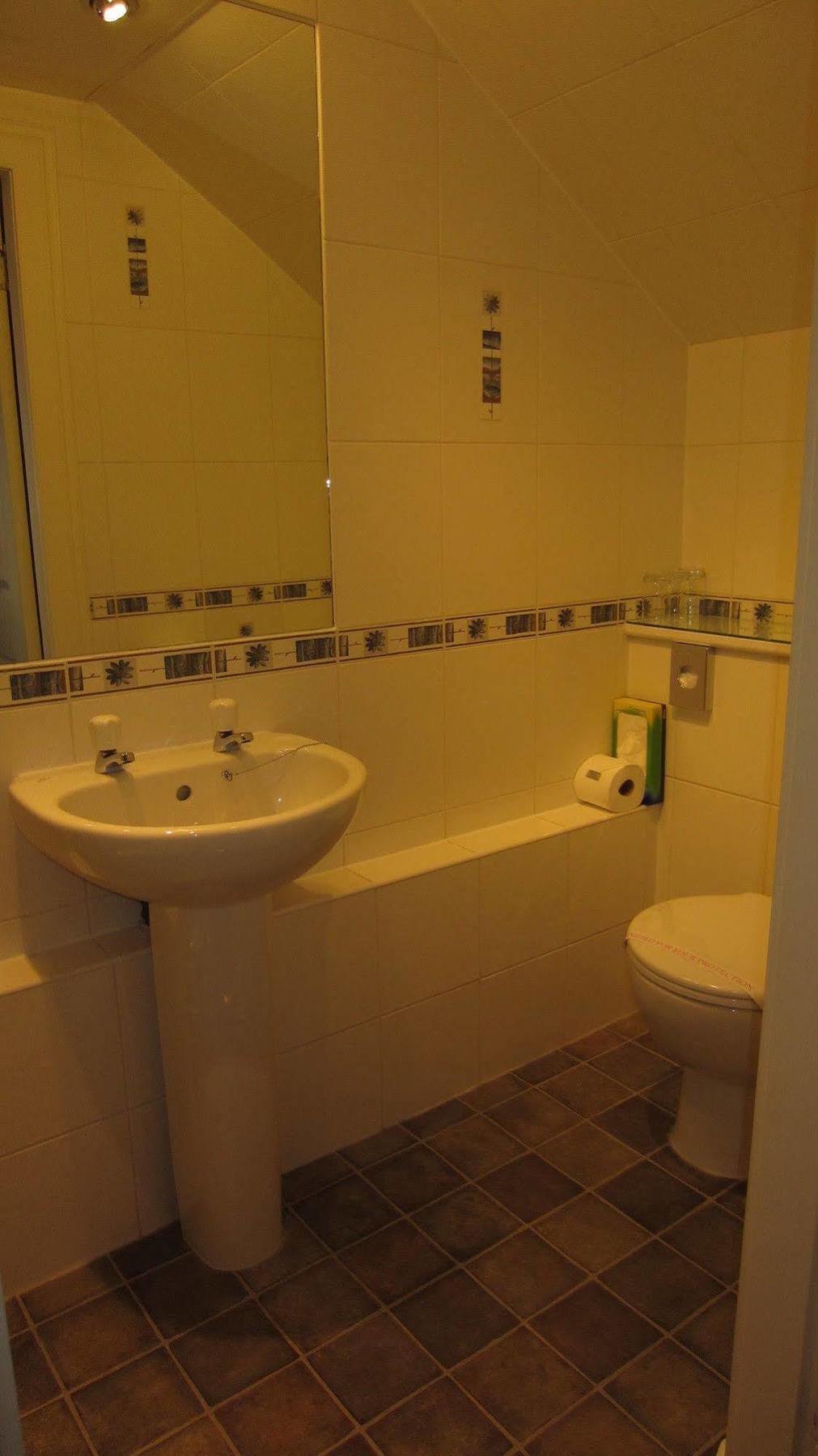 Kew House 5*