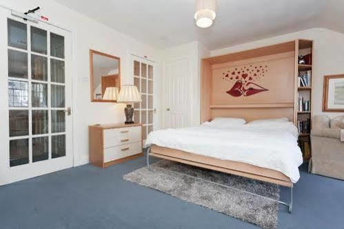 Tony Asga - Tony's Heart Of Centre Sleeps 2 Appartement *
