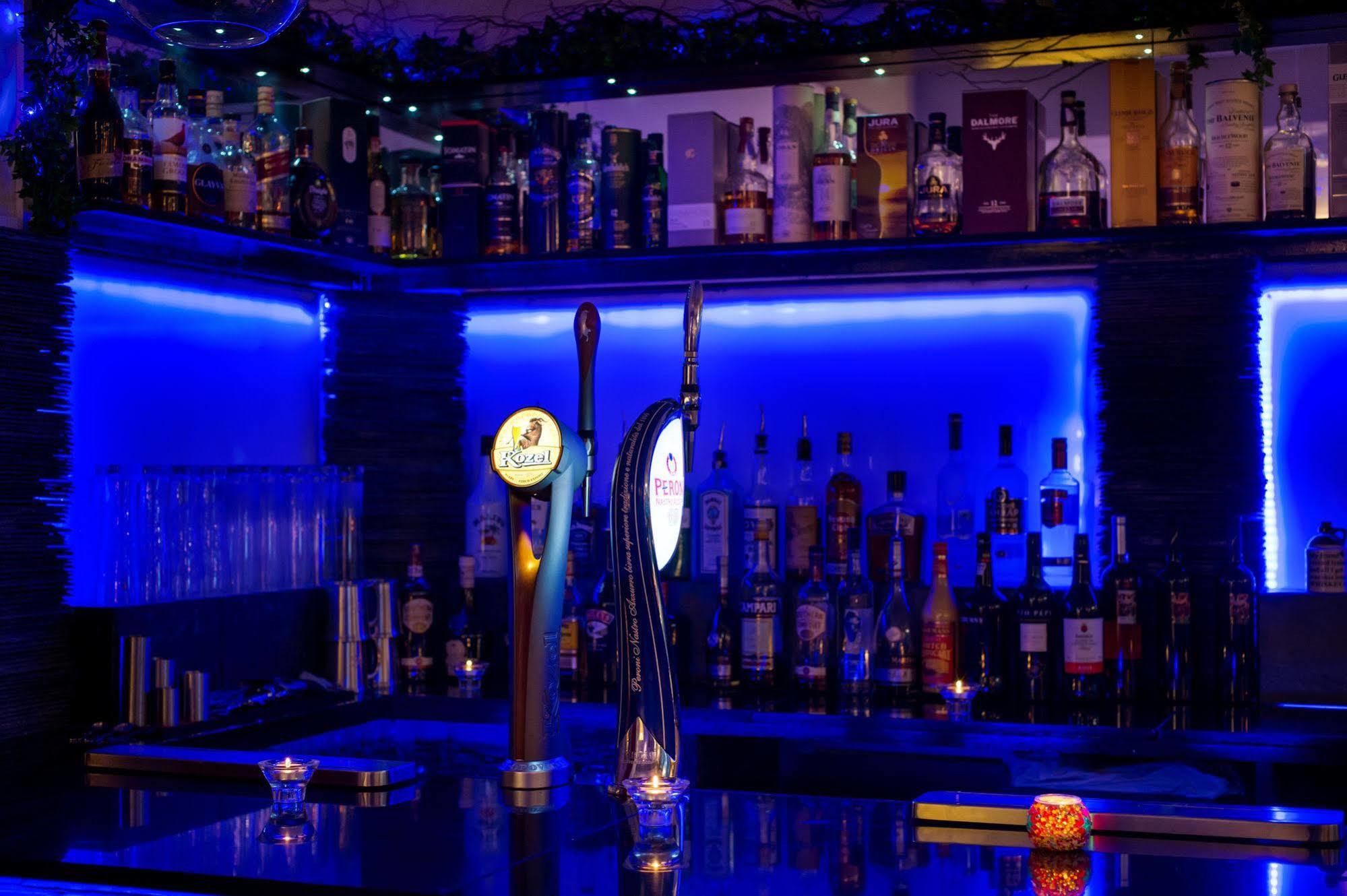 Hotel No32