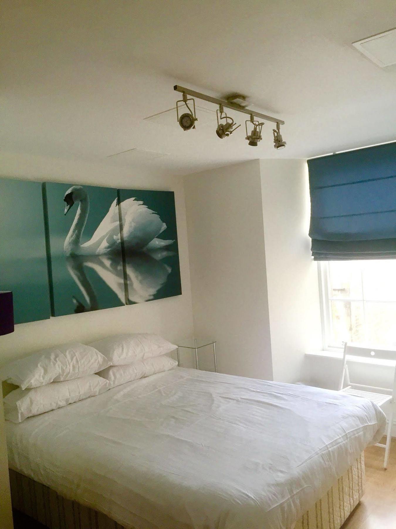 Capital Retreats - Shandwick Place