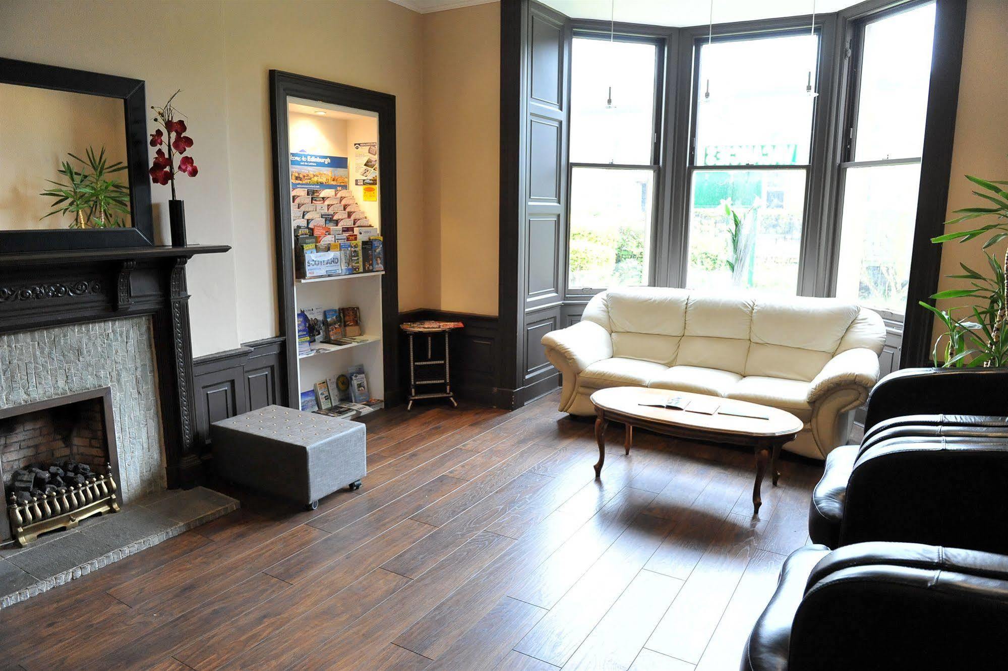 Guest house The Thrums 3*