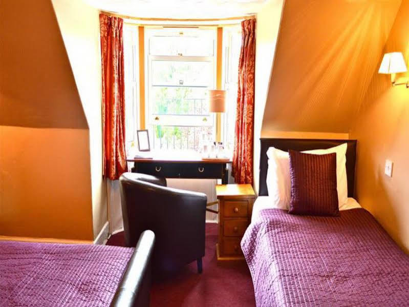 Guest house Granville 3*