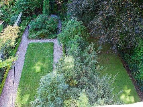 Halcyon House 3* EDI