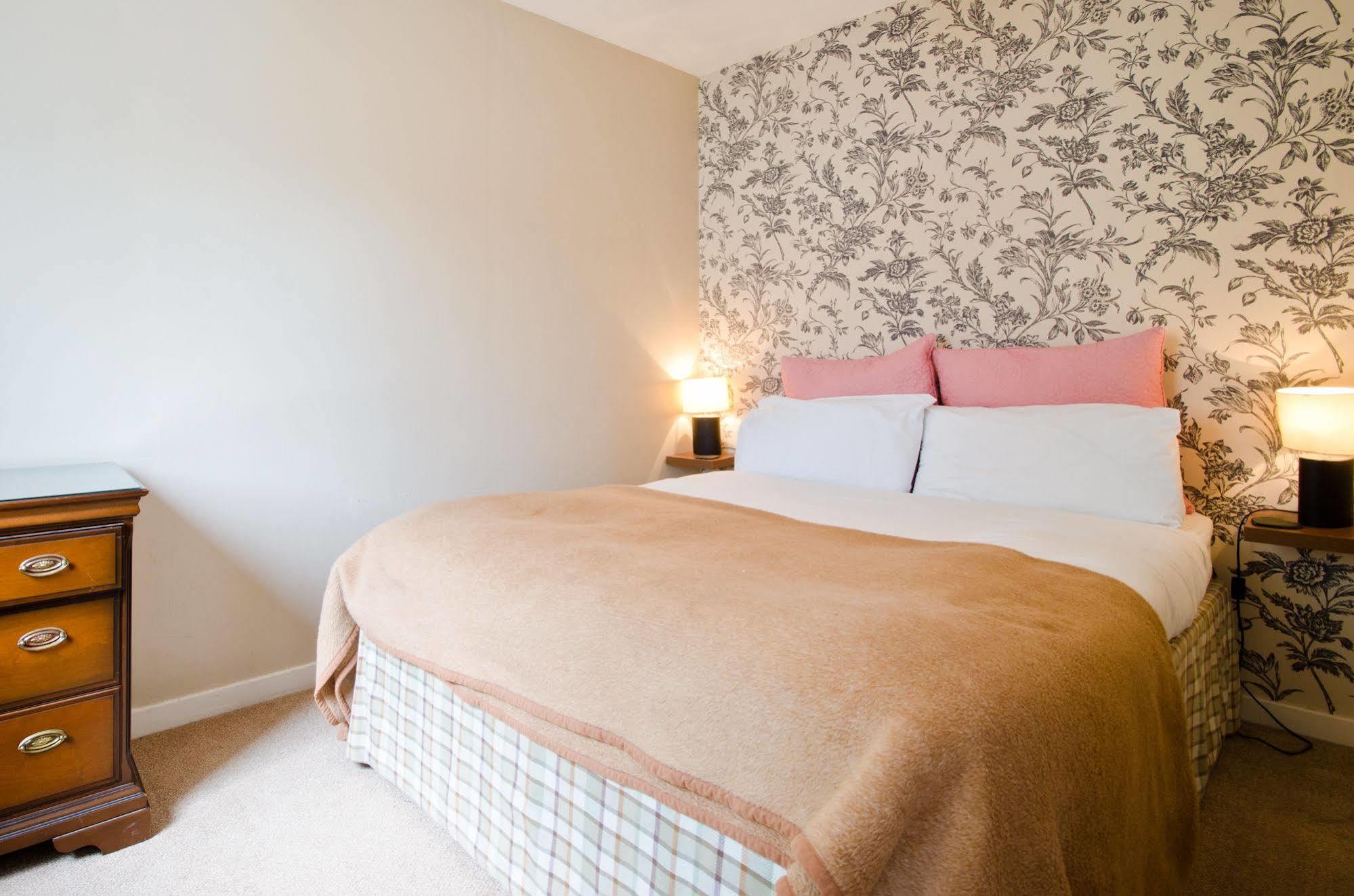 Martins Guest House Guest house 3*