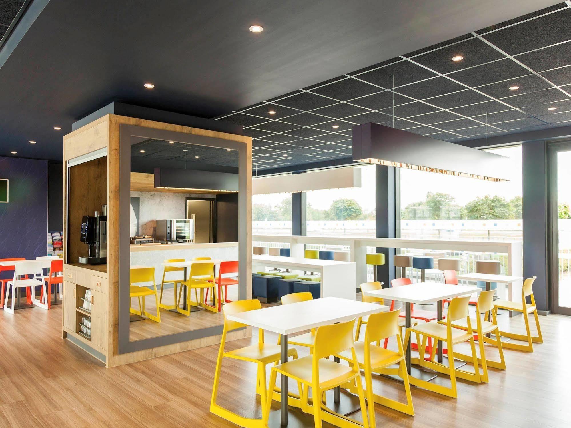 Hotel Ibis Budget Park 3*
