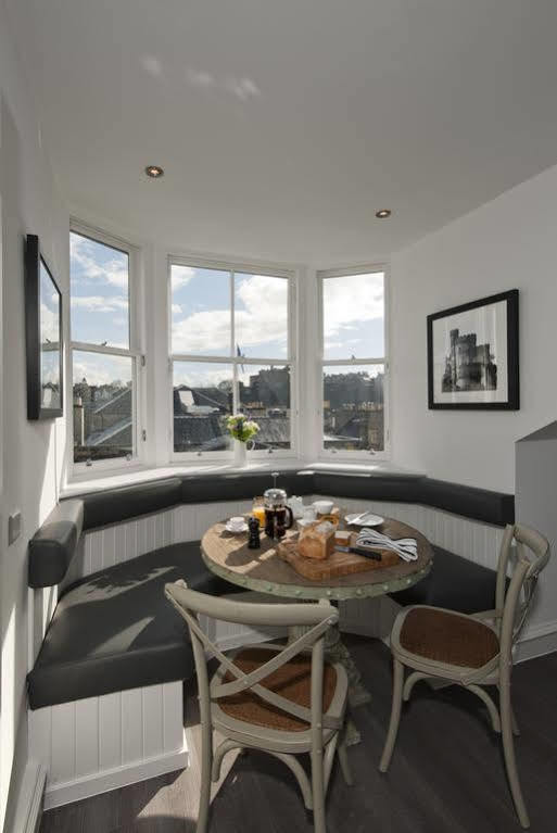 Joivy Luxury Flats On George Street Edinburgh
