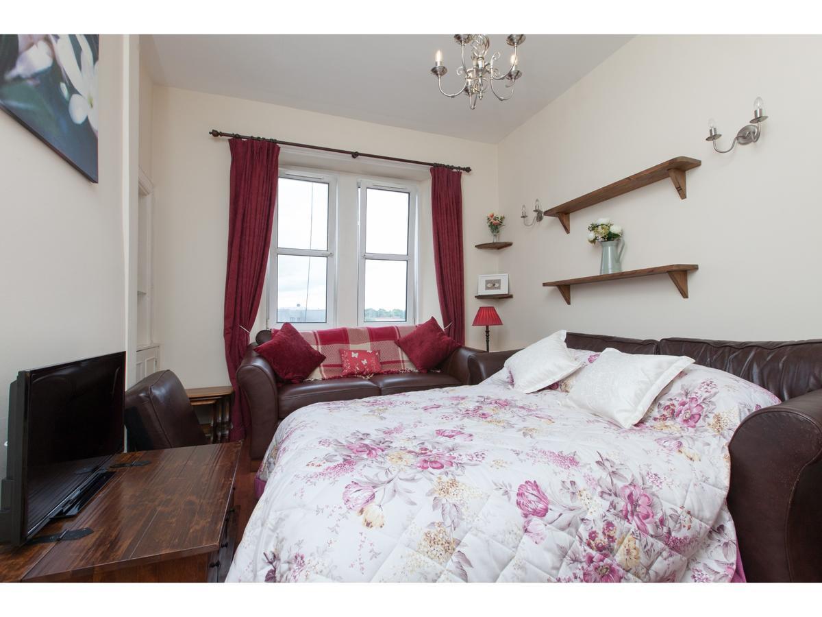 Homely Tenement For 2 Near Botanic Gardens