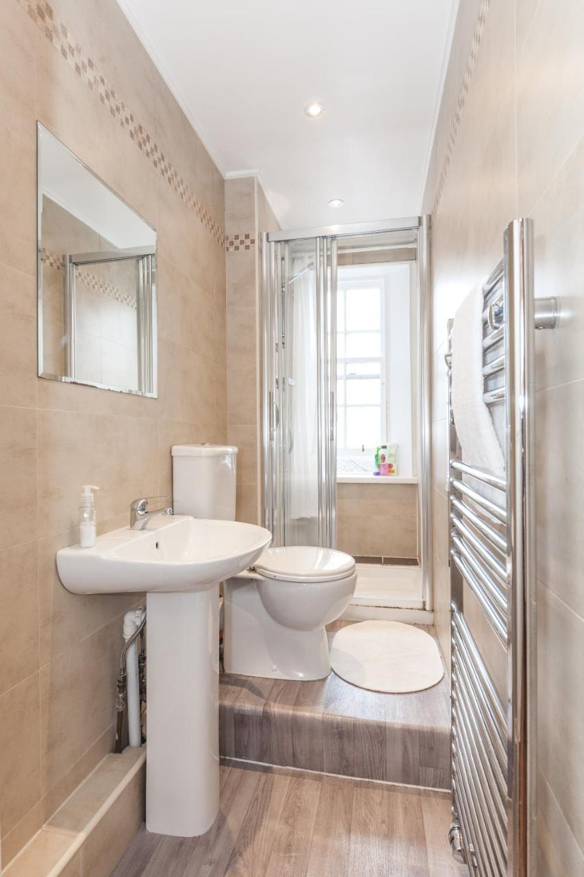 Old Town Close To Castle And Royal Mile * Edinburgh