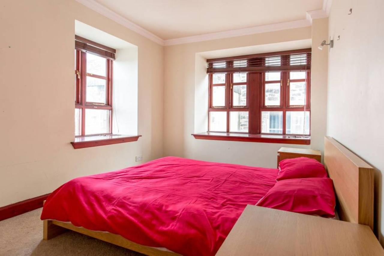 2 Bedroom By Leith's Shore * EDI