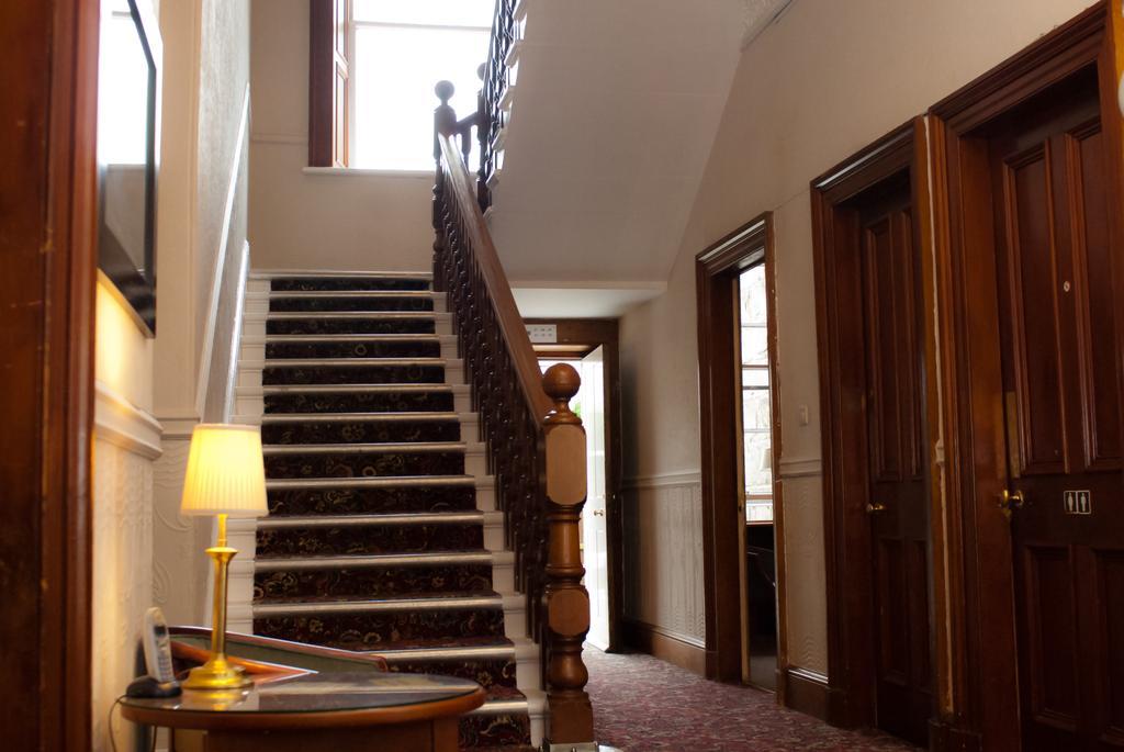 Hotel House 3*