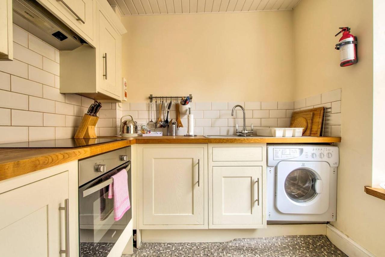Joivy Amazing Location! Lovely Rose St In New Town * Edinburgh