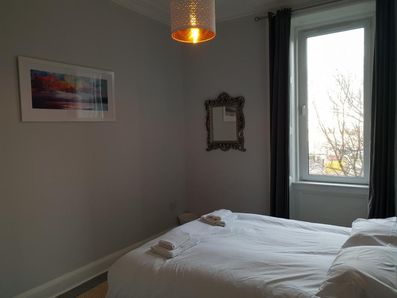 Apartment Mcdonald Road