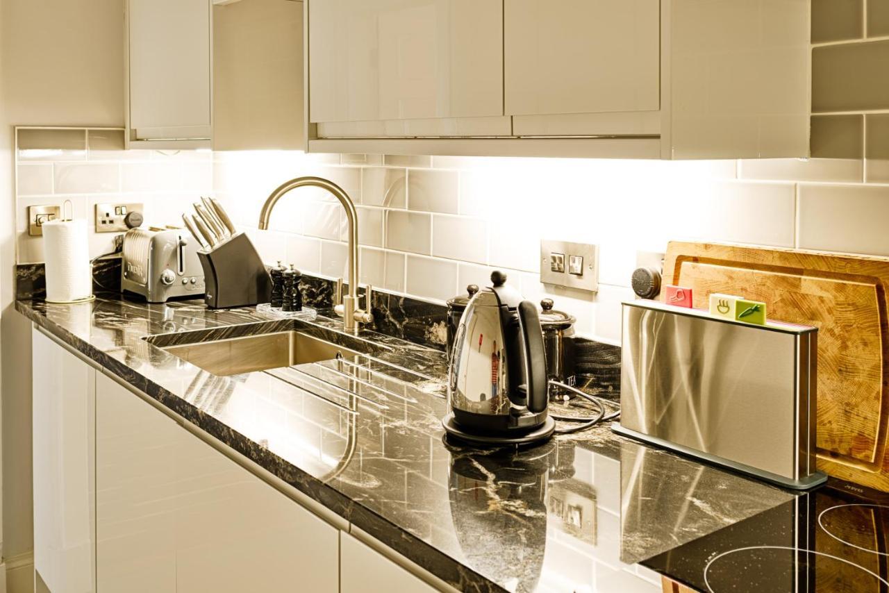 Joivy Luxury Flats On George Street Apartment Edinburgh