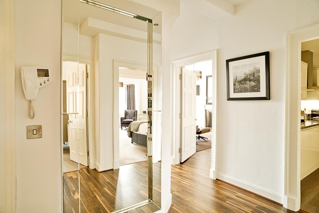 Joivy Luxury Flats On George Street Apartment Edinburgh